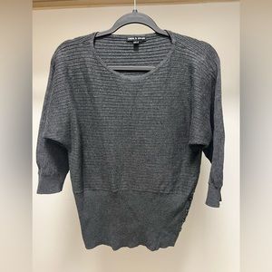 Cable & Gauge Large Gray Ribbed Button Sweater